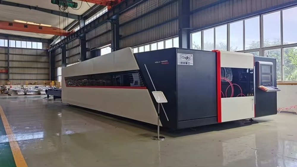 Fully Enclosed CNC Fiber Laser - Industrial Laser Cutting Machines 评论和价格